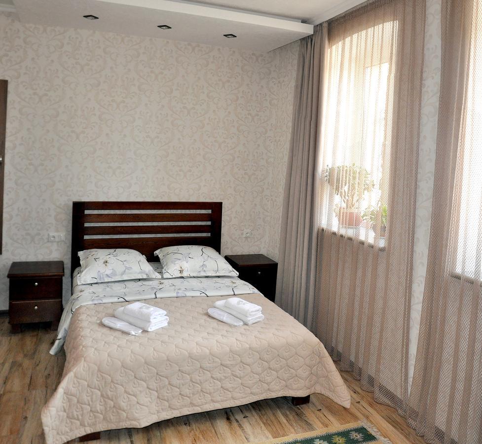 Apartments On Akhalubani St 2 تبليسي المظهر الخارجي الصورة