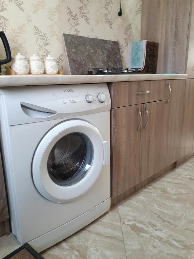 Apartments On Akhalubani St 2 تبليسي المظهر الخارجي الصورة